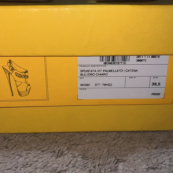 *Authentic* Fendi Spuntata Vit Palmellato - Picture 3 of 8